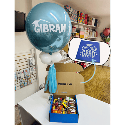 Giftbox caja de regalo con dulces y botanas personalizada con globo orbz esfera personalizado graduado graduada graduación. Servicio a domicilio en Monterrey.