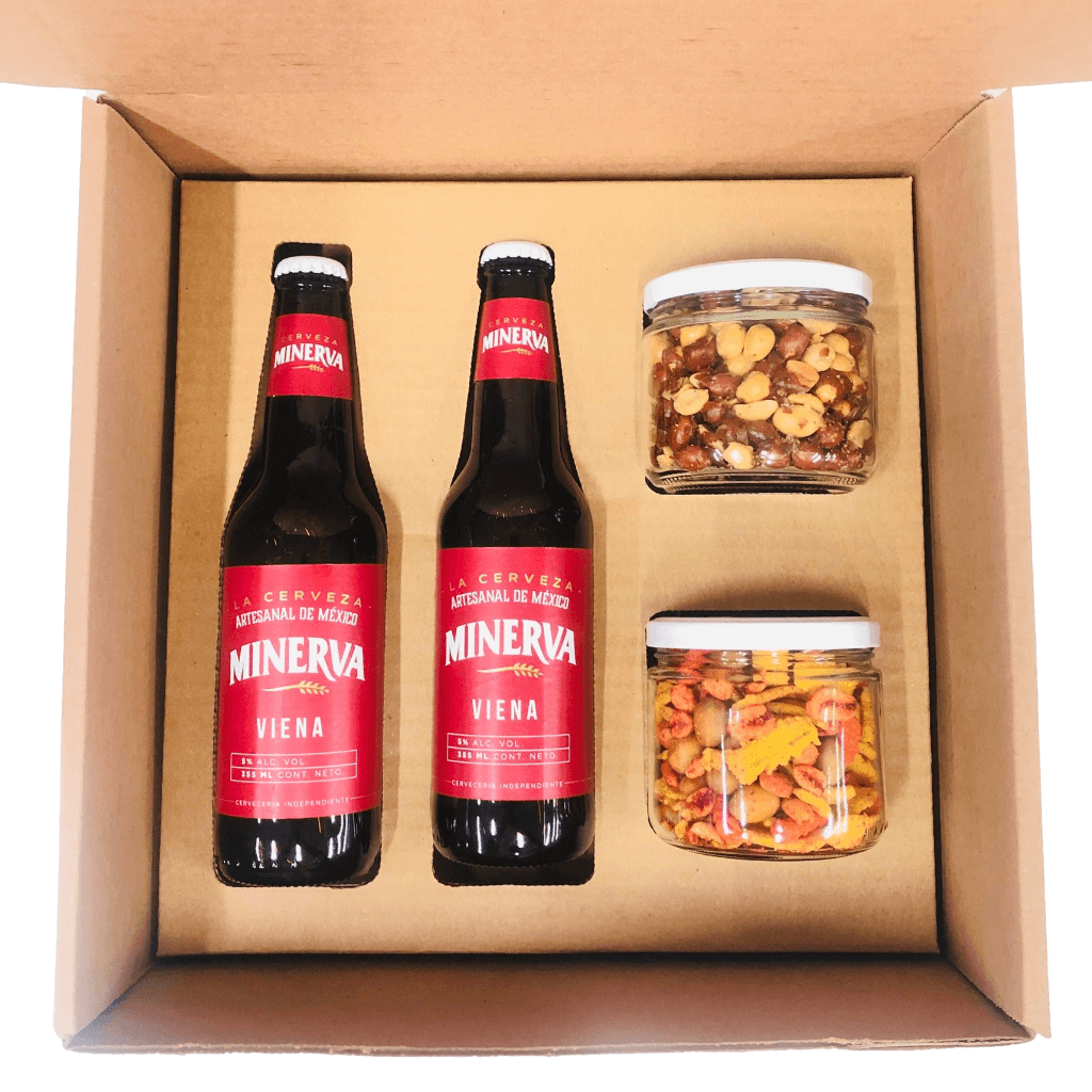 Caja con cerveza artesanal y botanas san valentín regalo para hombre envíos en Monterrey